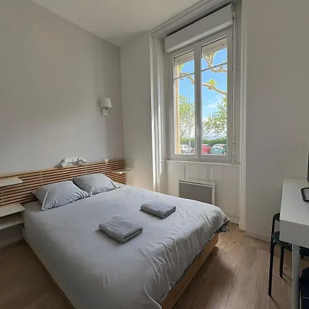 ღ Virelia - T2 Cosy, Proche La Sirene, Wifi, Parking 拉罗歇尔